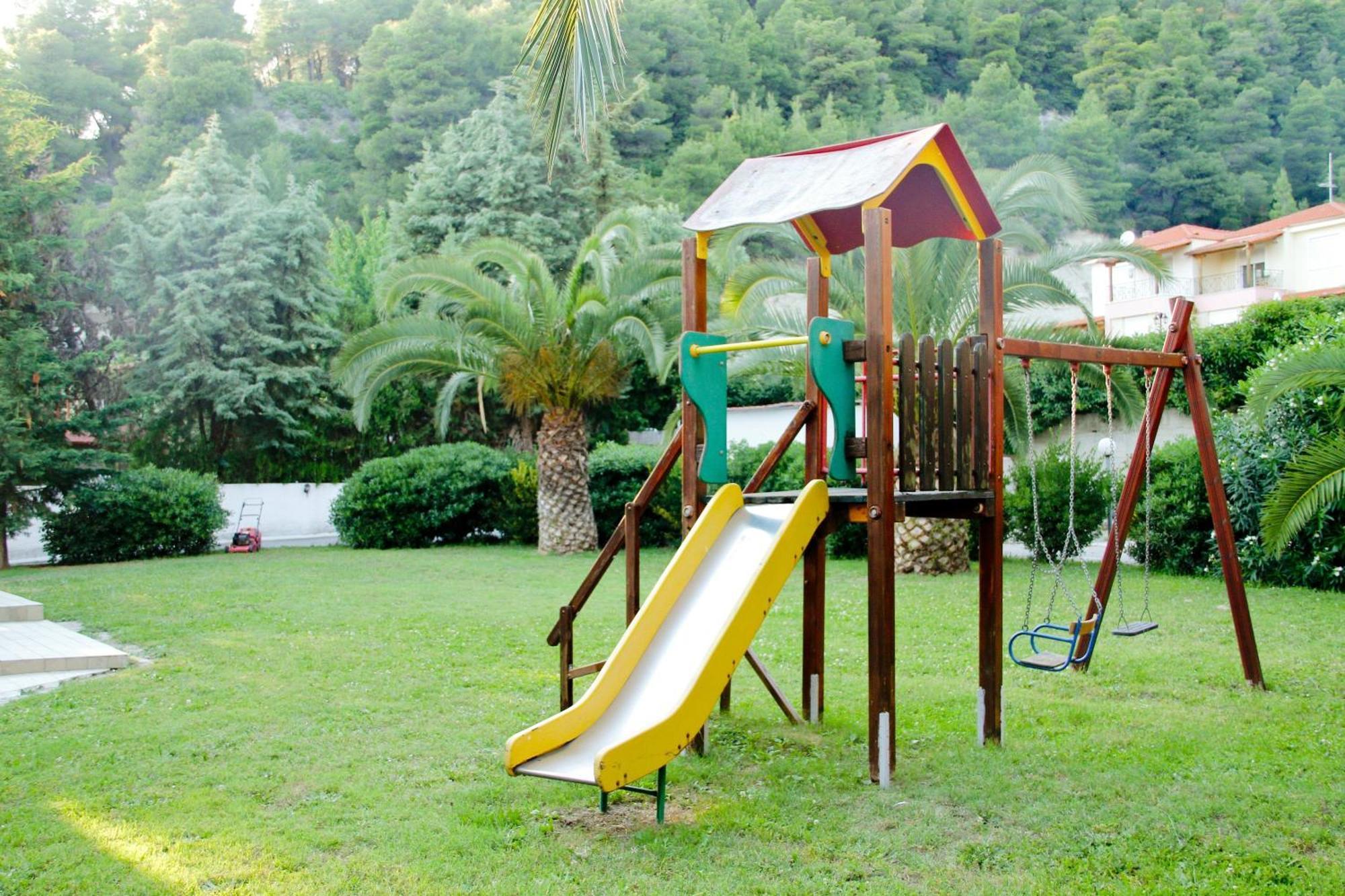 Hotel Idea Fourka Bagian luar foto