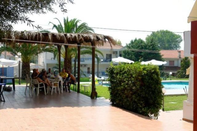 Hotel Idea Fourka Bagian luar foto