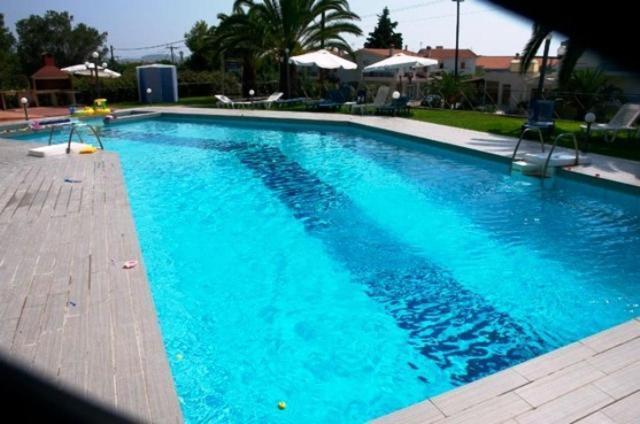 Hotel Idea Fourka Bagian luar foto
